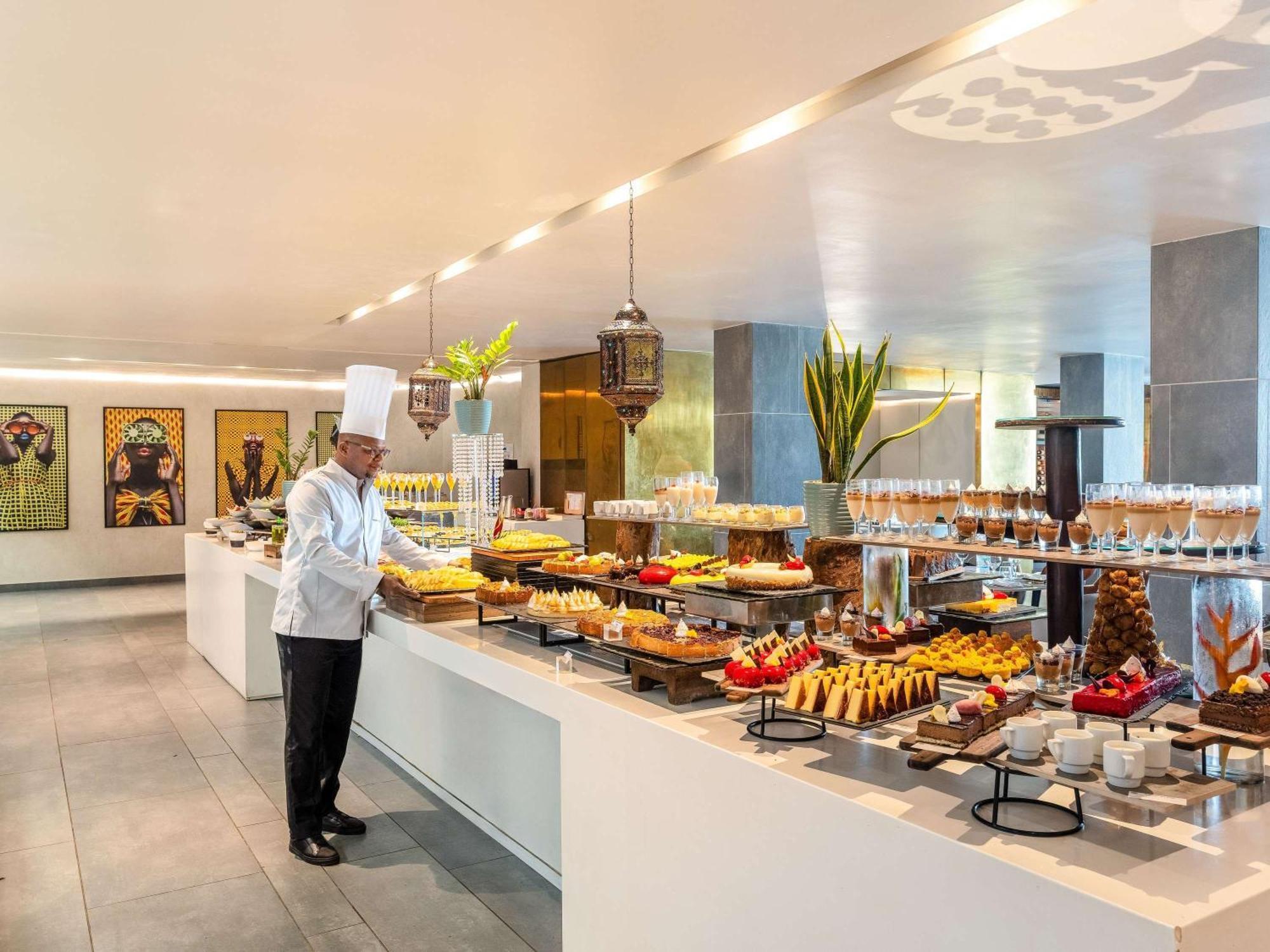 Pullman Abidjan Hotel Екстериор снимка