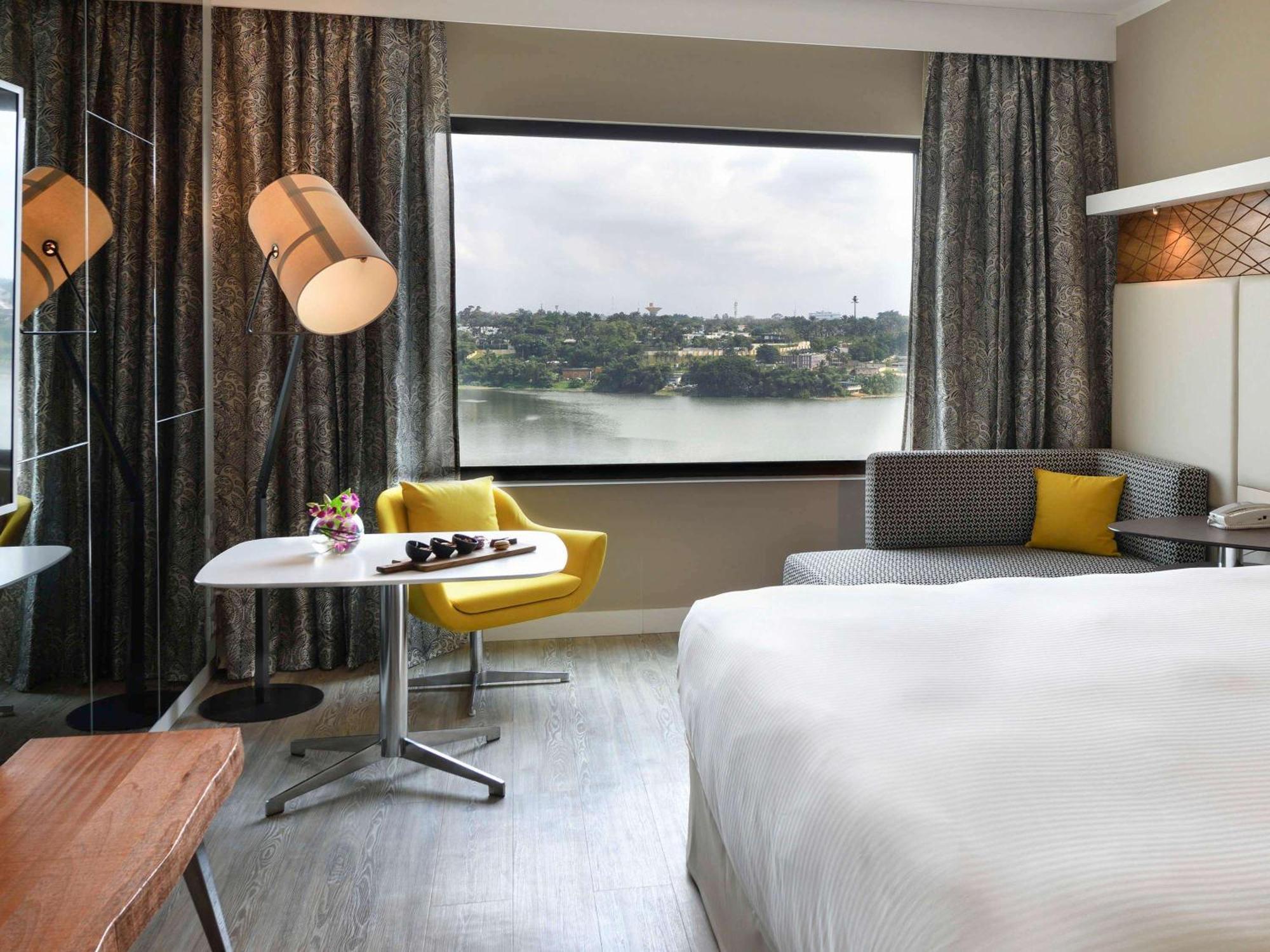Pullman Abidjan Hotel Екстериор снимка