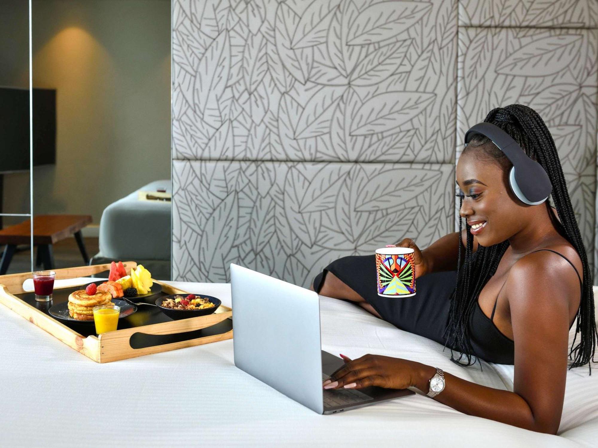 Pullman Abidjan Hotel Екстериор снимка