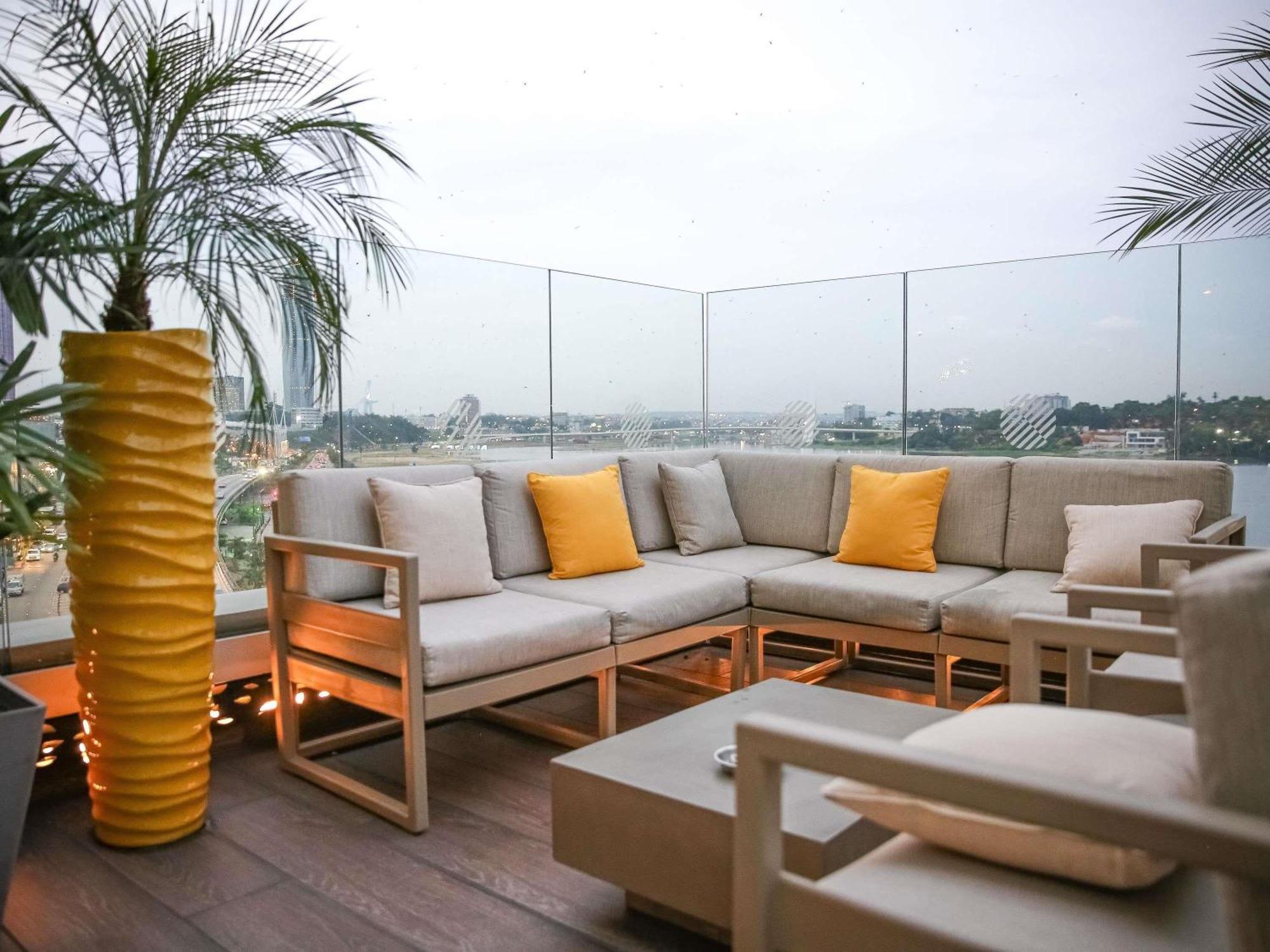 Pullman Abidjan Hotel Екстериор снимка