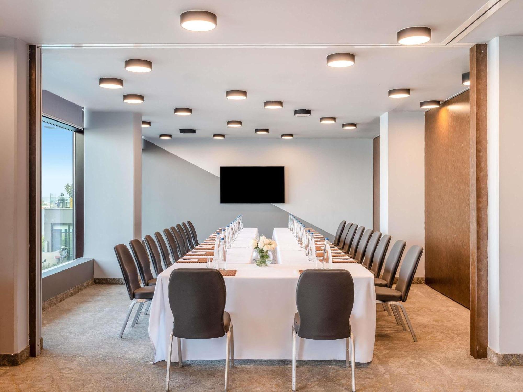 Pullman Abidjan Hotel Екстериор снимка